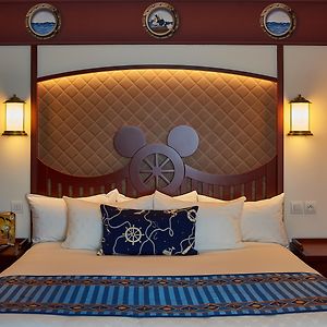 Club Kamer met een King Size Bed